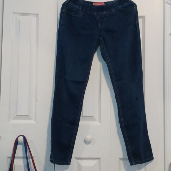 Jeans - Picture 2 of 4